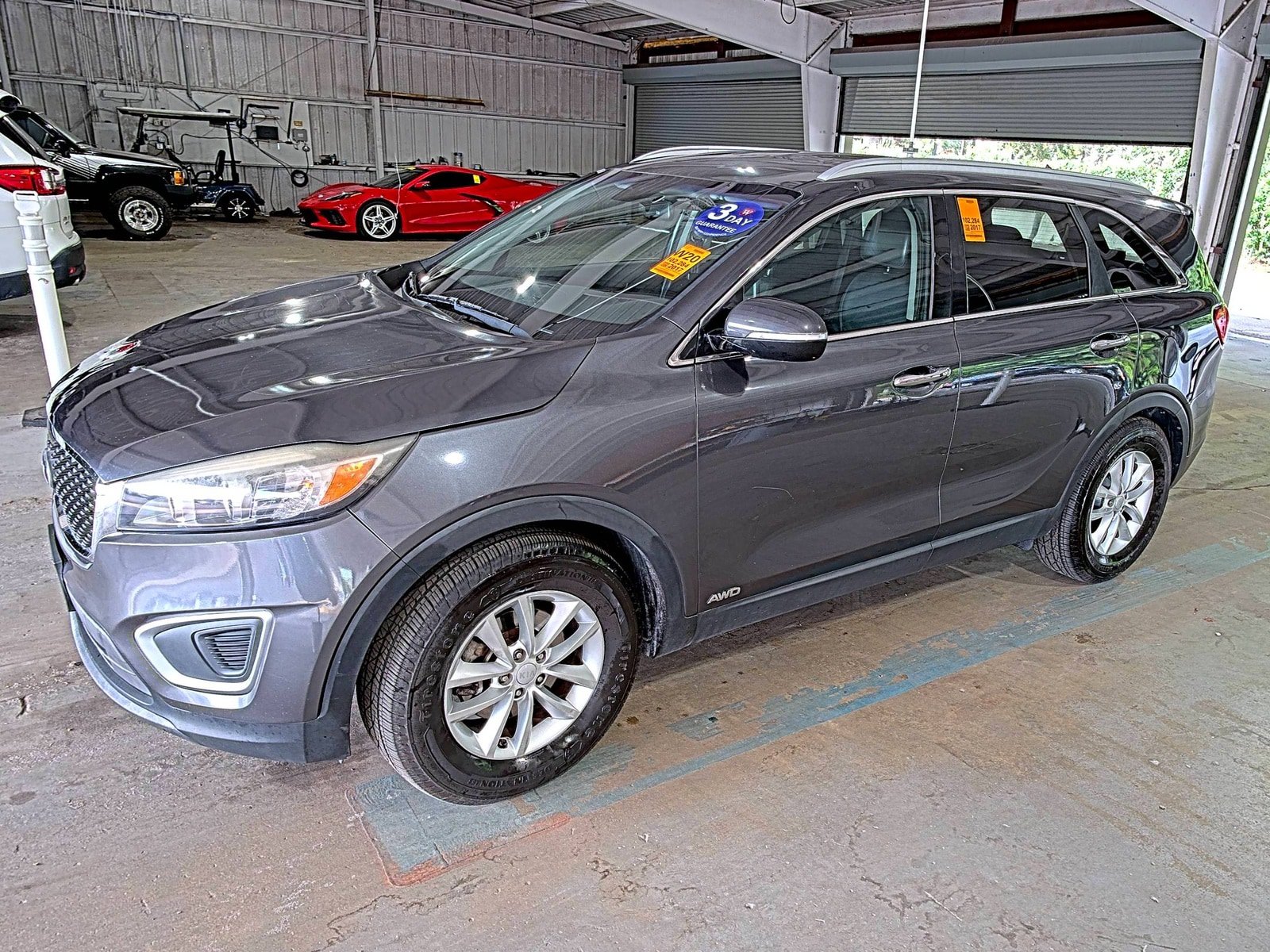 Used 2017 Kia Sorento AWD w/ LX Convenience Package image 1