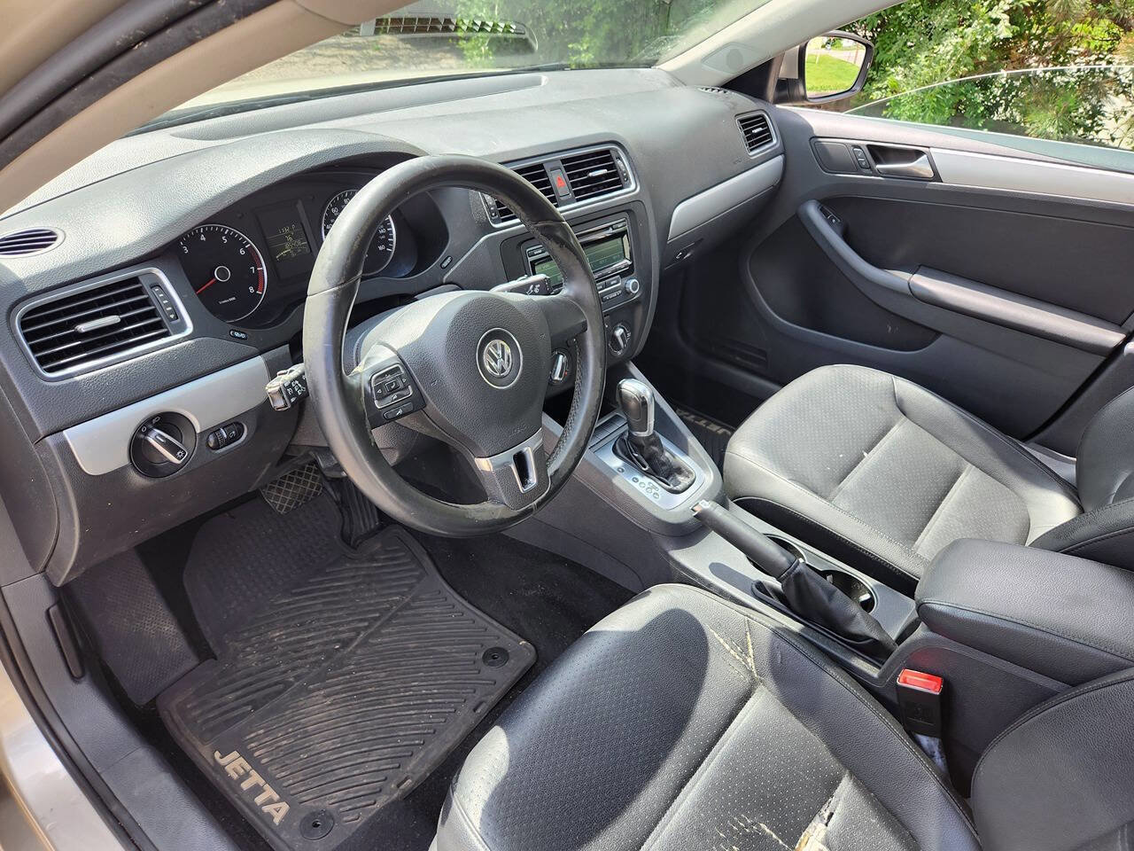 Used 2013 Volkswagen Jetta SE FWD image 15
