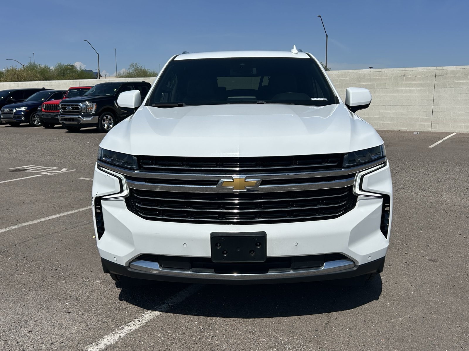 Certified 2023 Chevrolet Suburban LT AWD/4WD image 8