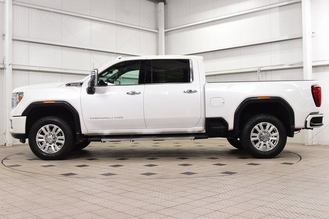 Used 2022 GMC Sierra 3500 Denali w/ Denali Ultimate Package image 4