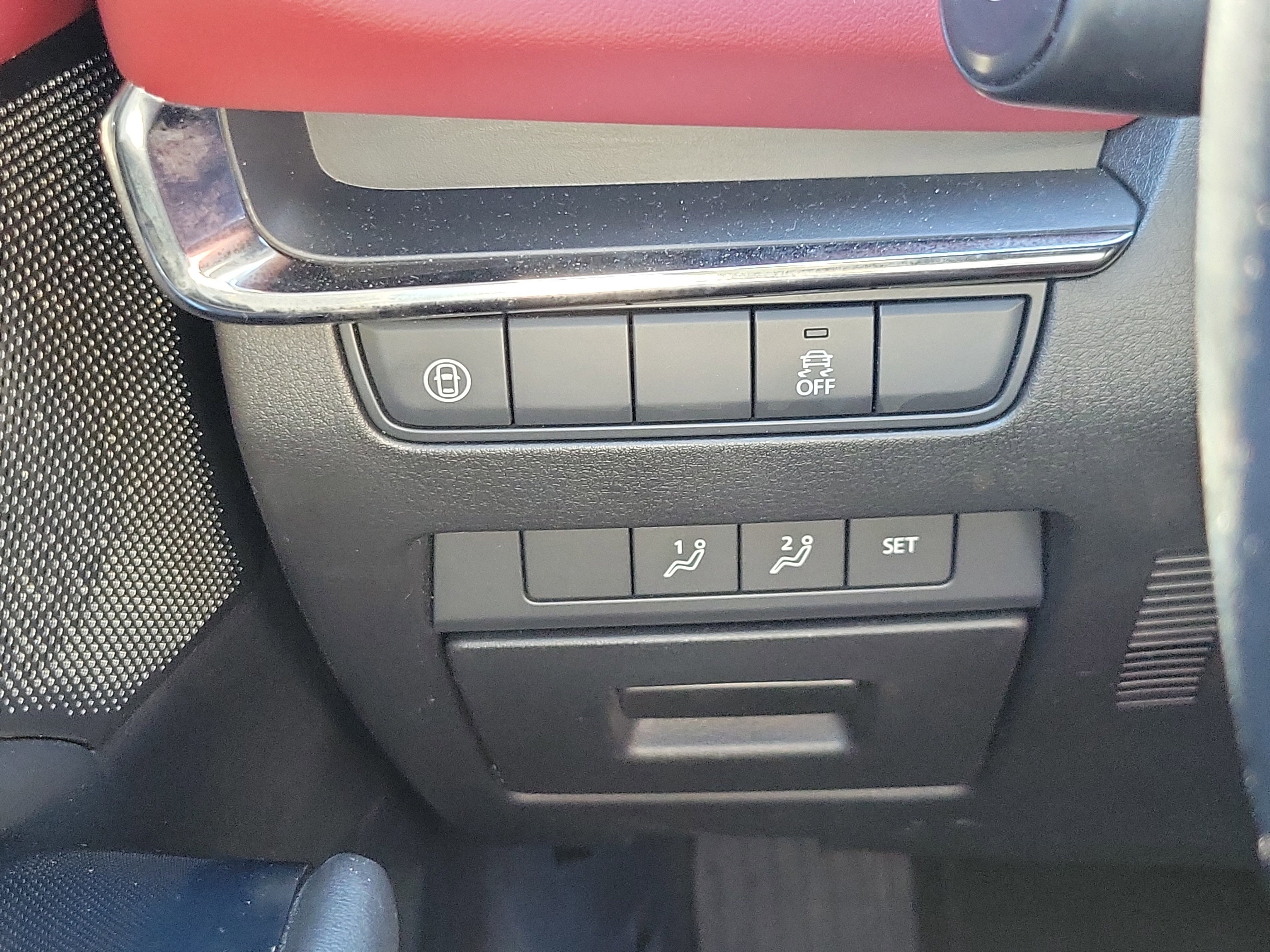 Used 2020 MAZDA MAZDA3 AWD Hatchback w/ Premium Pkg image 12