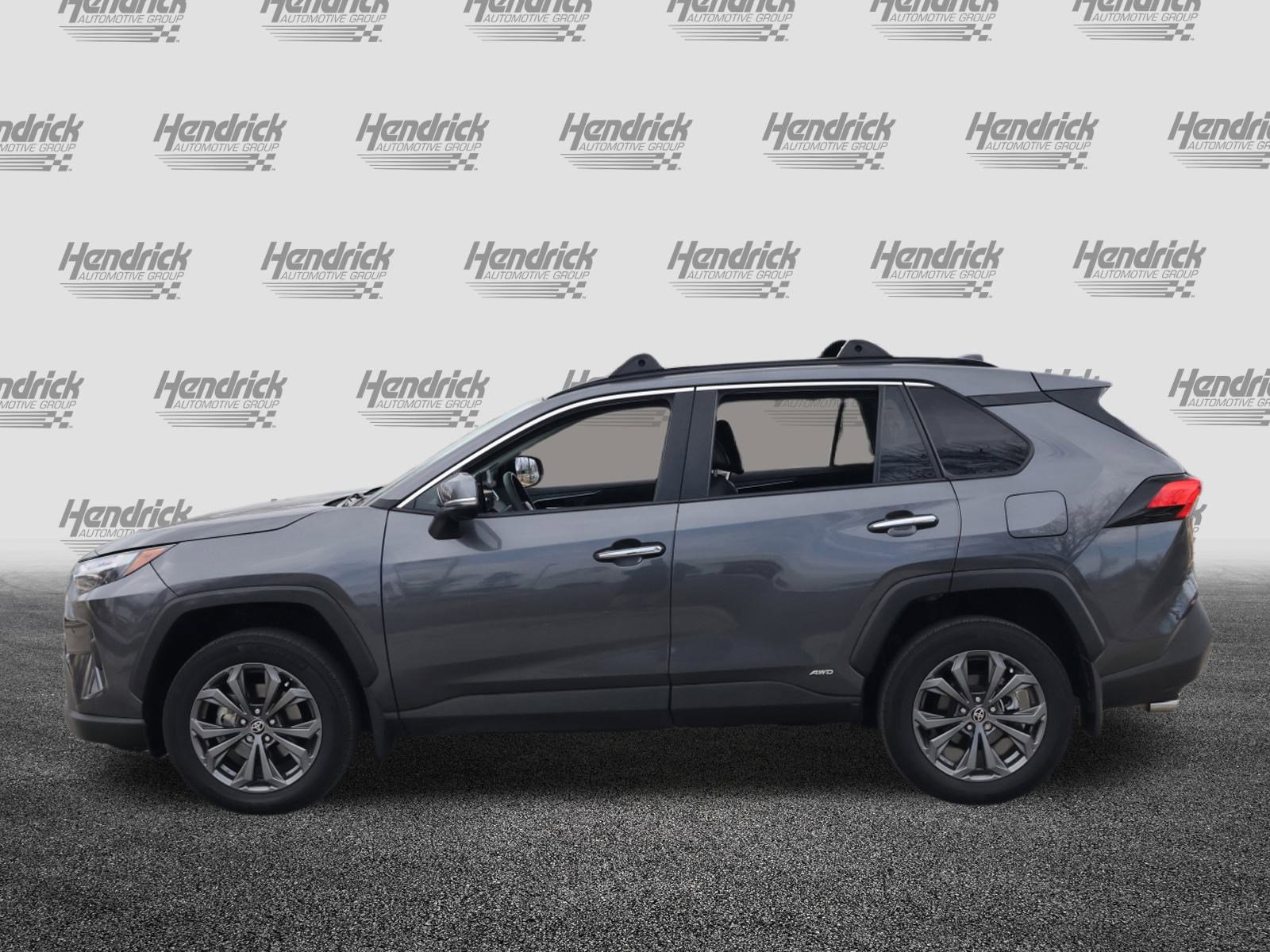 Used 2023 Toyota RAV4 Limited image 6
