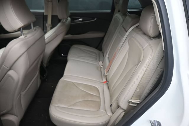Used 2022 Lincoln Nautilus Reserve w/ Equipment Group 201A AWD/4WD image 19
