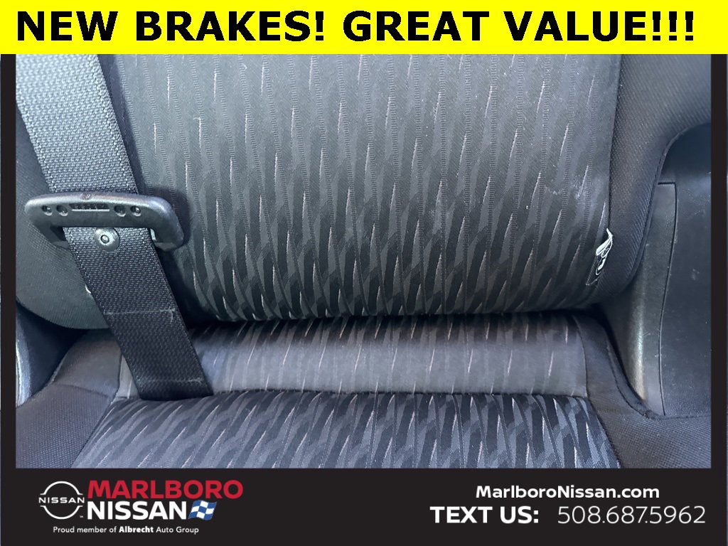 Used 2017 Nissan Rogue SV image 17