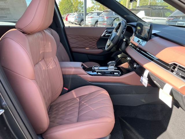 New 2026 Mitsubishi Outlander SEL FWD image 35