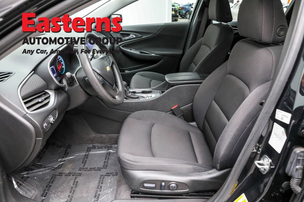 Used 2024 Chevrolet Malibu LT image 19