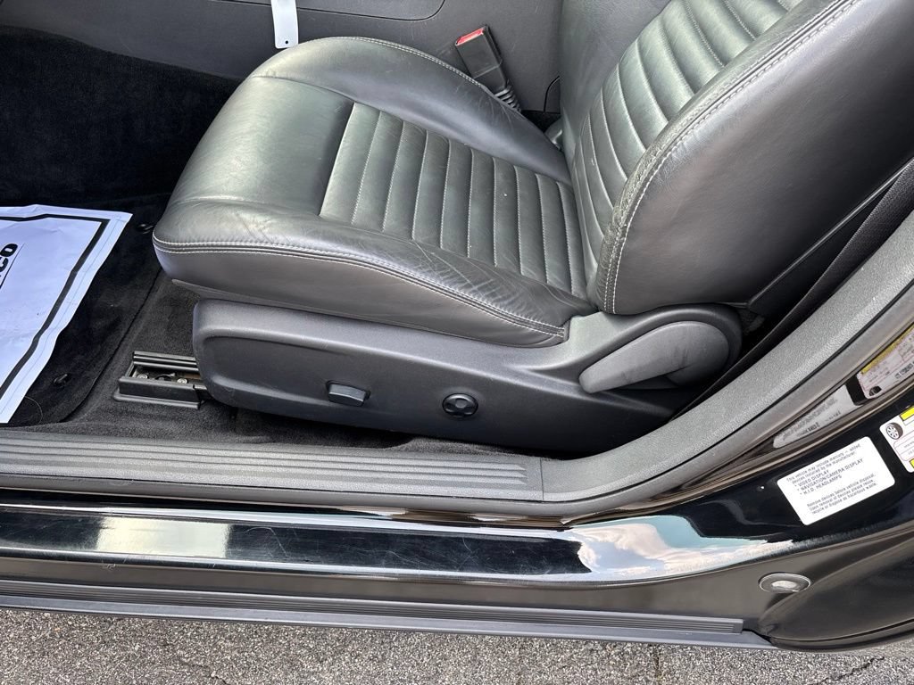 Used 2014 Dodge Challenger SXT Plus RWD image 13