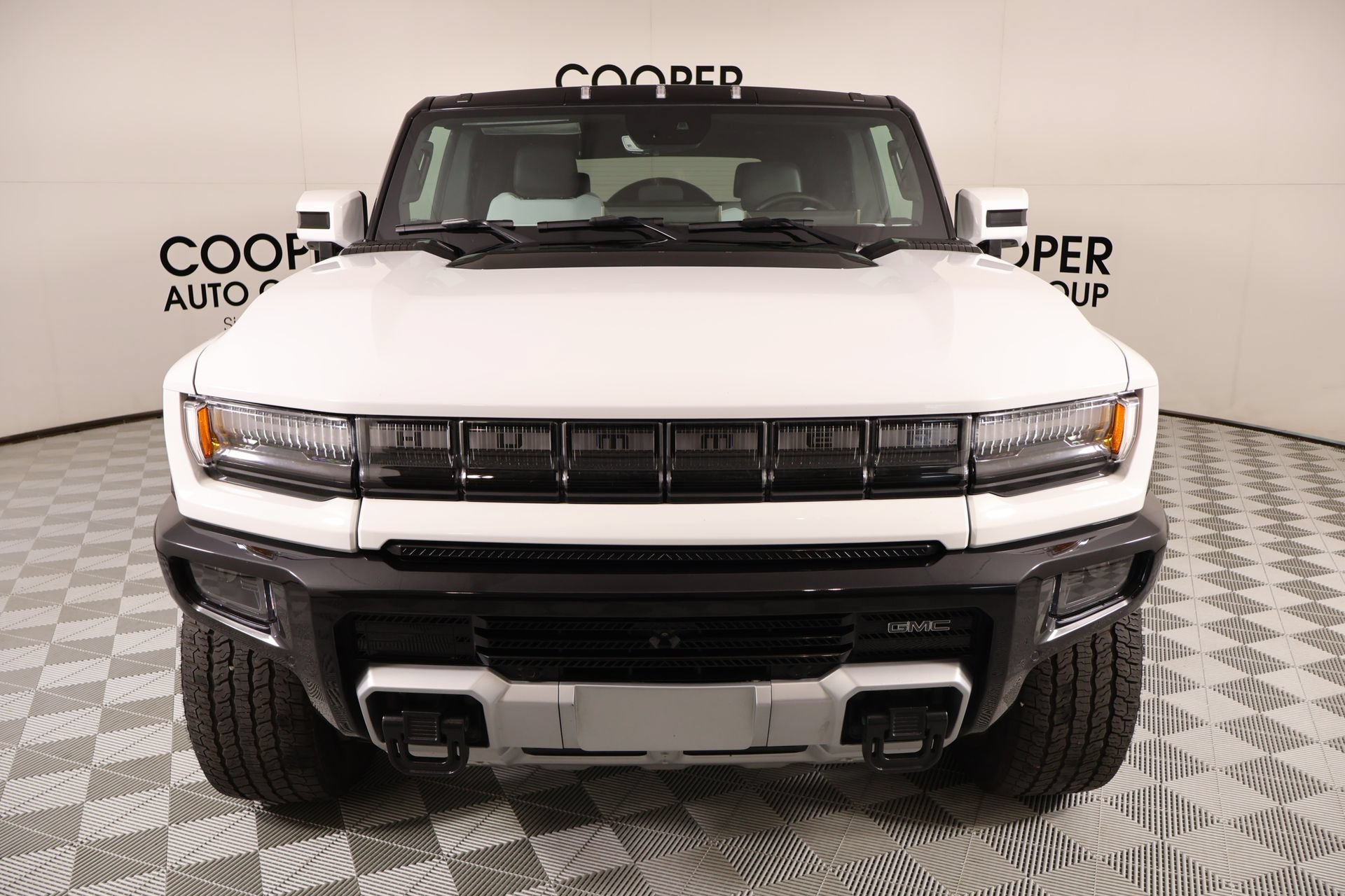 Used 2025 GMC Hummer EV 3X AWD/4WD image 9