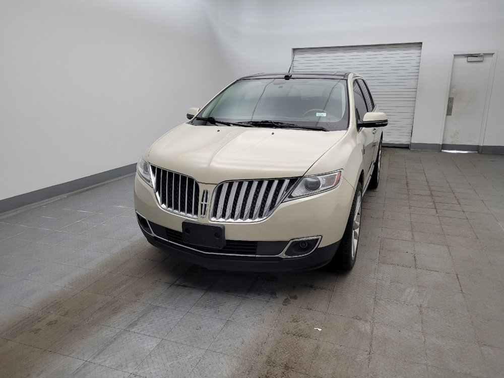 Used 2014 Lincoln MKX AWD w/ Equipment Group 102A image 15