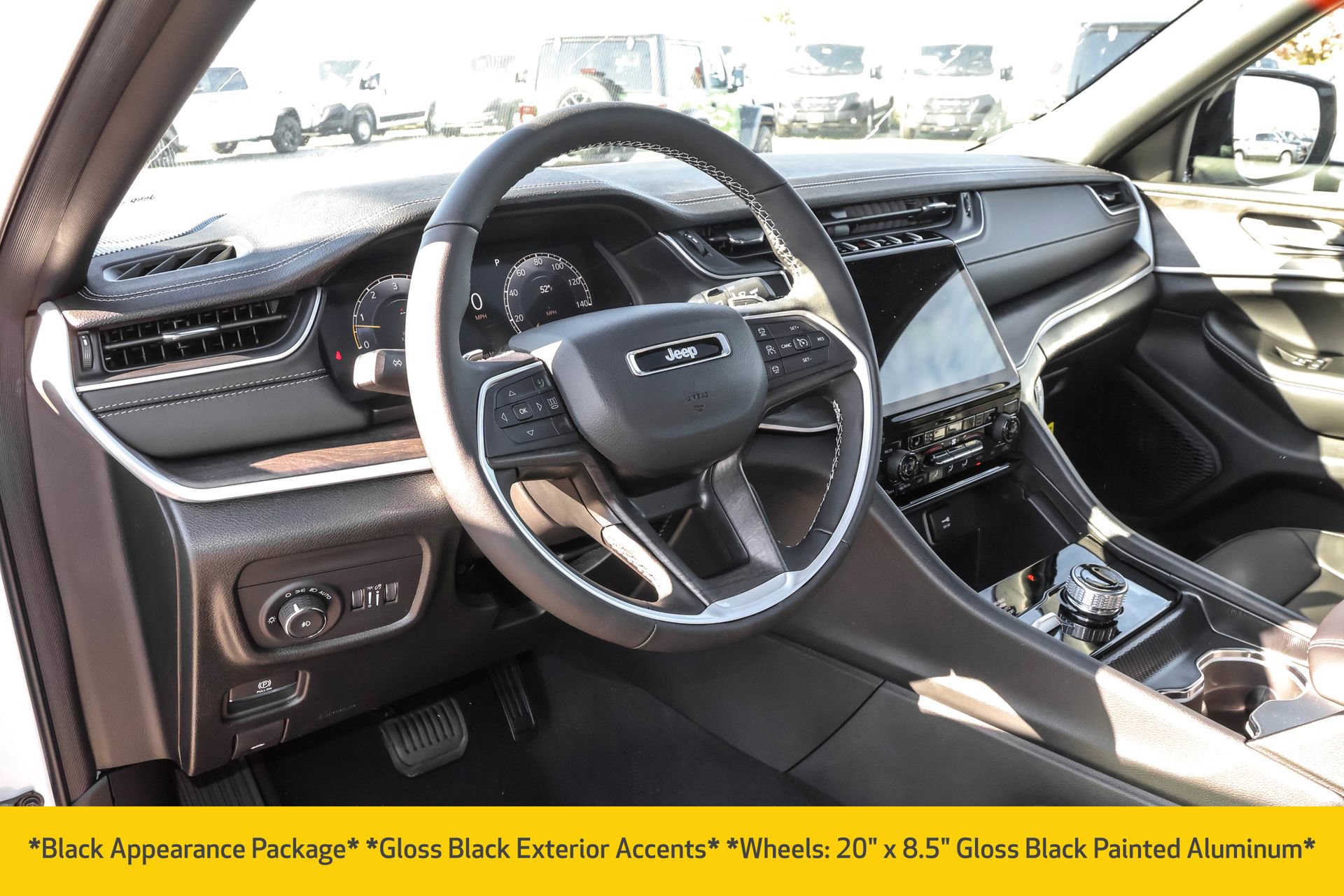 New 2025 Jeep Grand Cherokee Limited w/ Black Appearance Package image 4