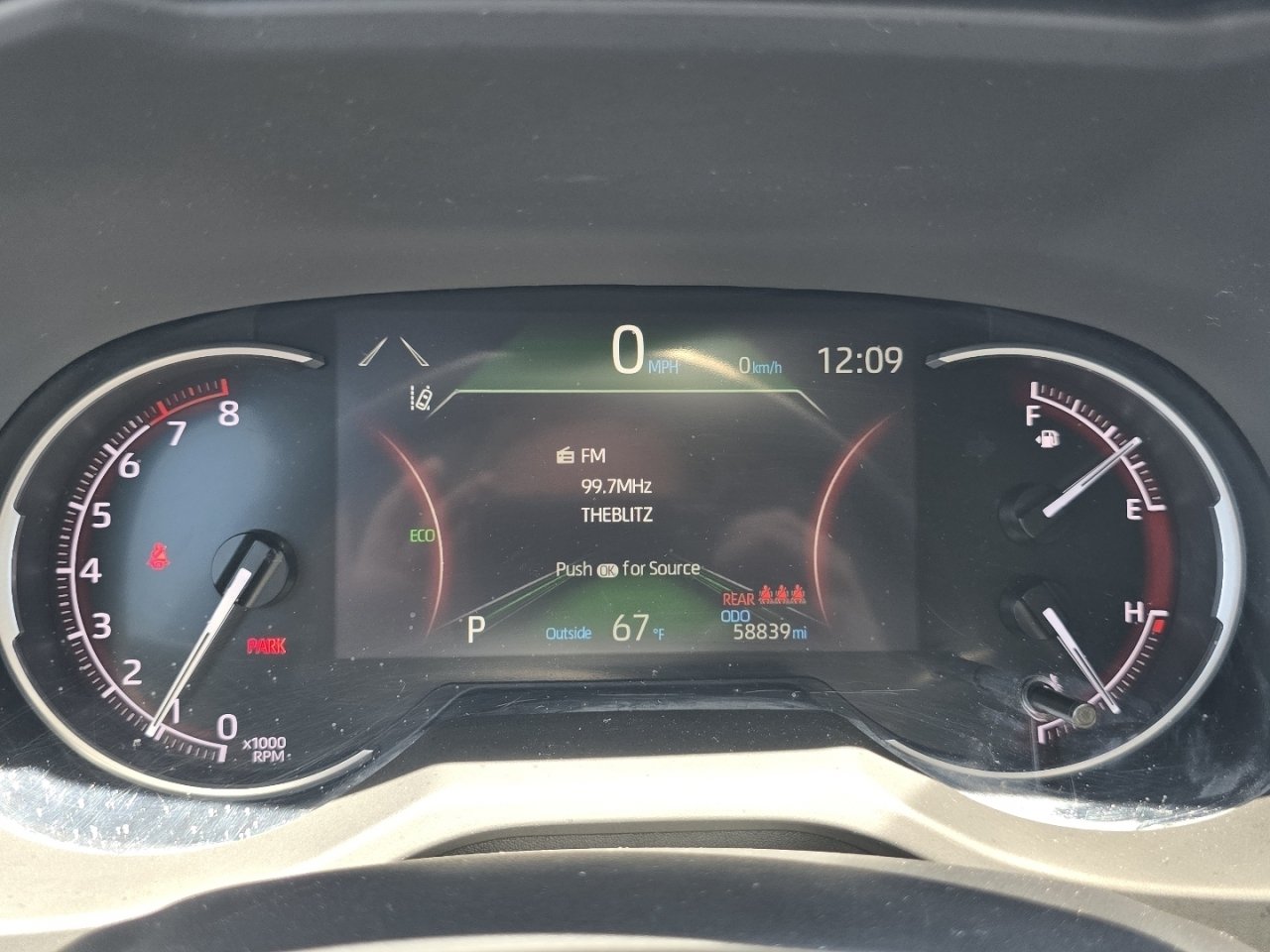 Certified 2024 Toyota RAV4 LE AWD/4WD image 25
