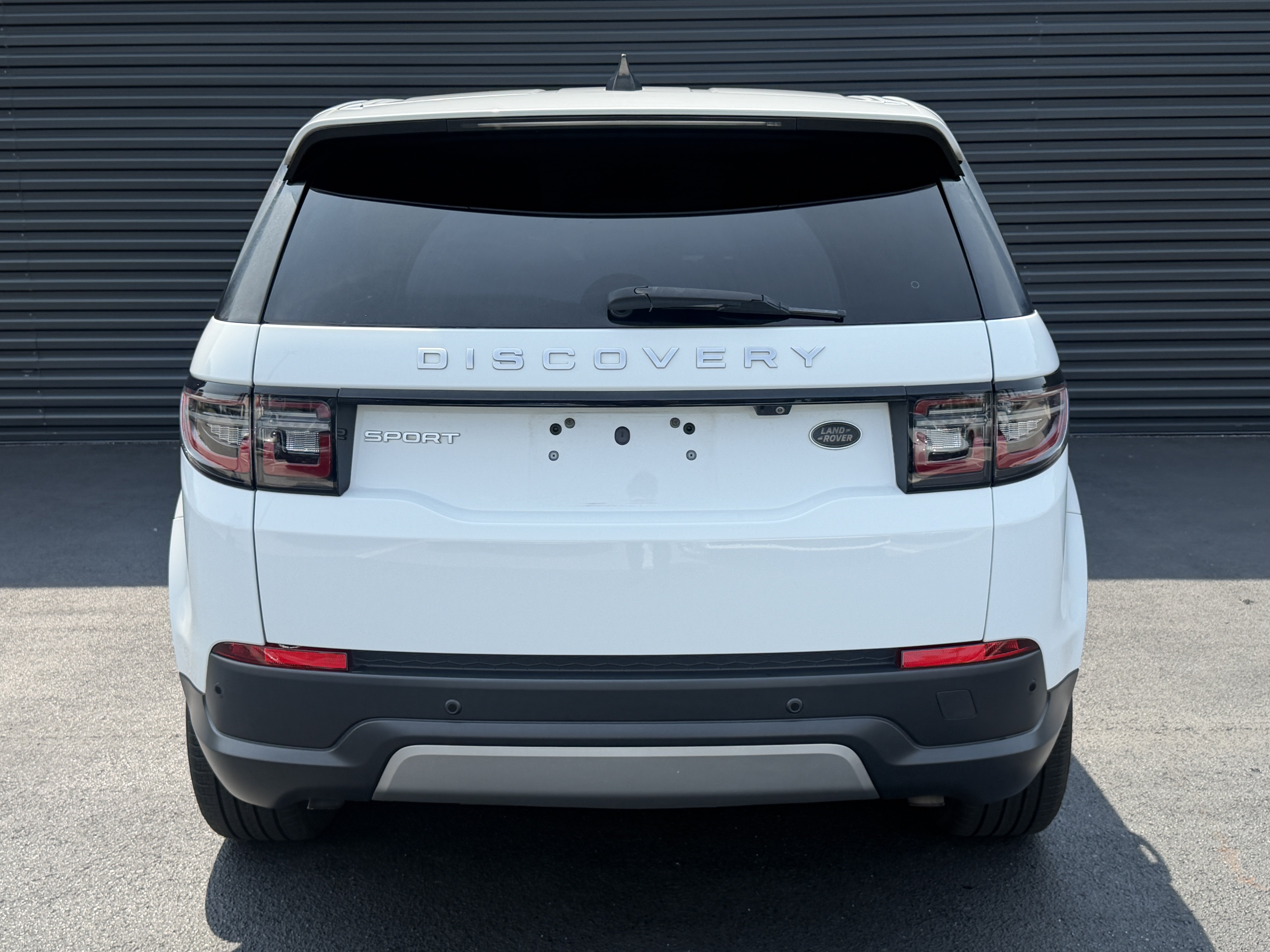 Used 2021 Land Rover Discovery Sport SE AWD/4WD image 10