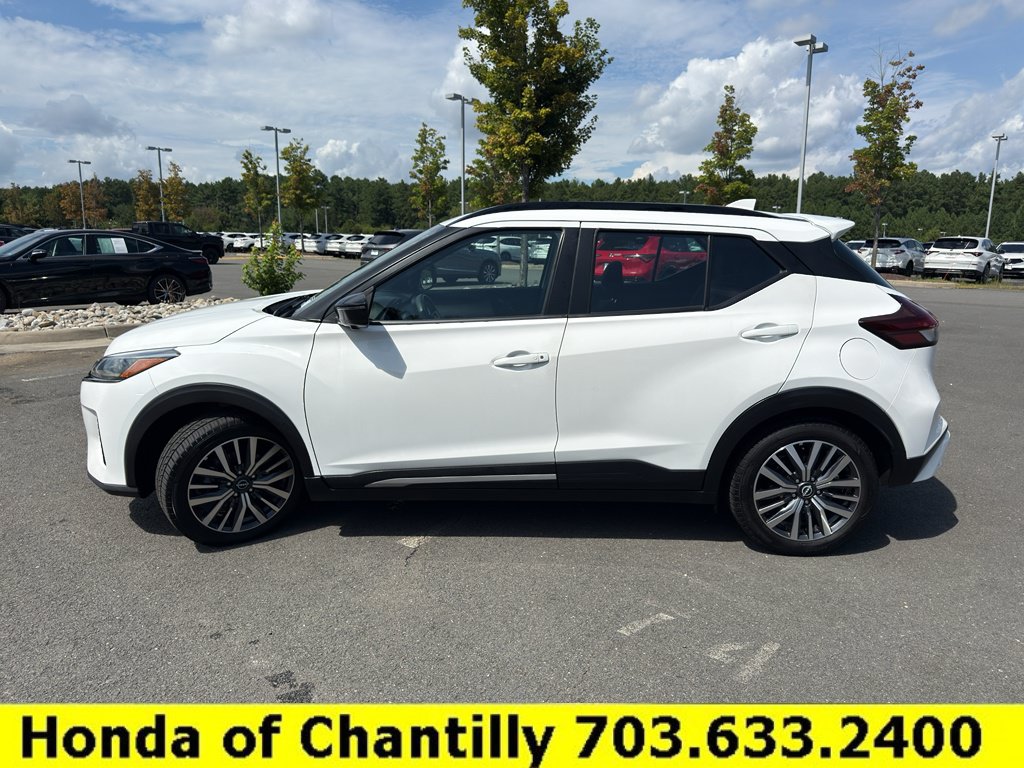 Used 2022 Nissan Kicks SR FWD image 4