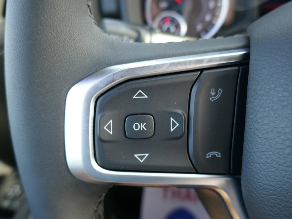 New 2026 RAM 1500 4x4 Crew Cab image 25