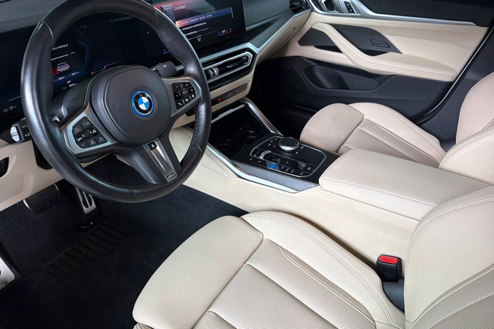 Certified 2023 BMW i4 eDrive40 w/ M Sport Package image 11