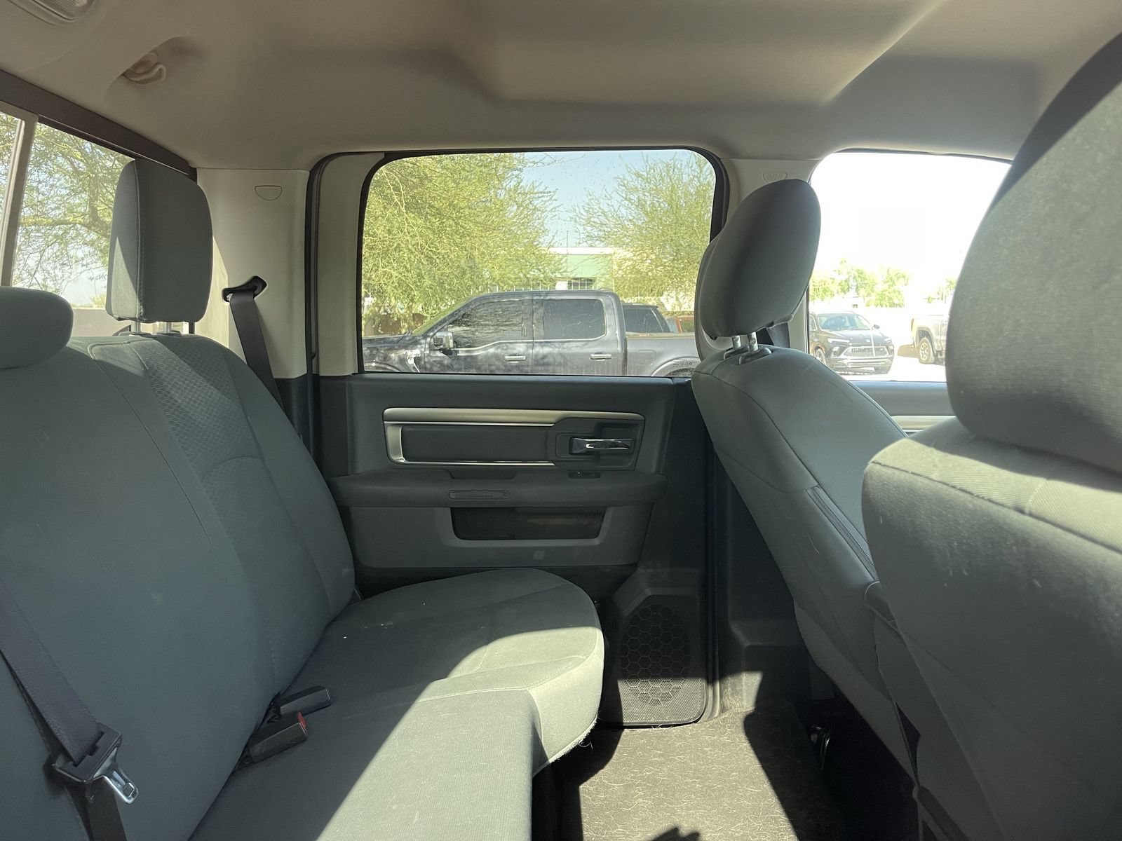 Used 2015 RAM 2500 SLT AWD/4WD image 5