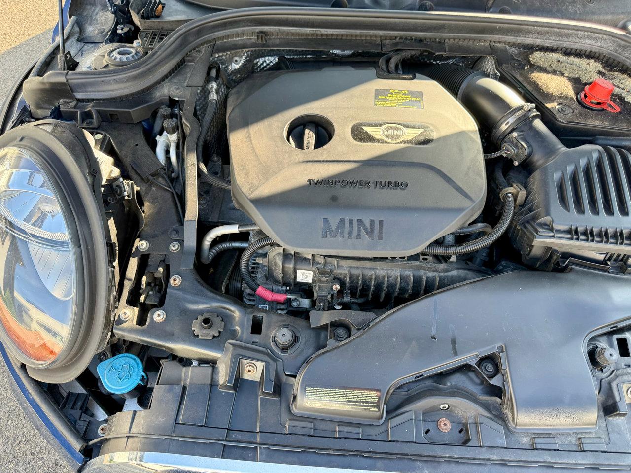 Used 2014 MINI Cooper 2-Door Hardtop image 24