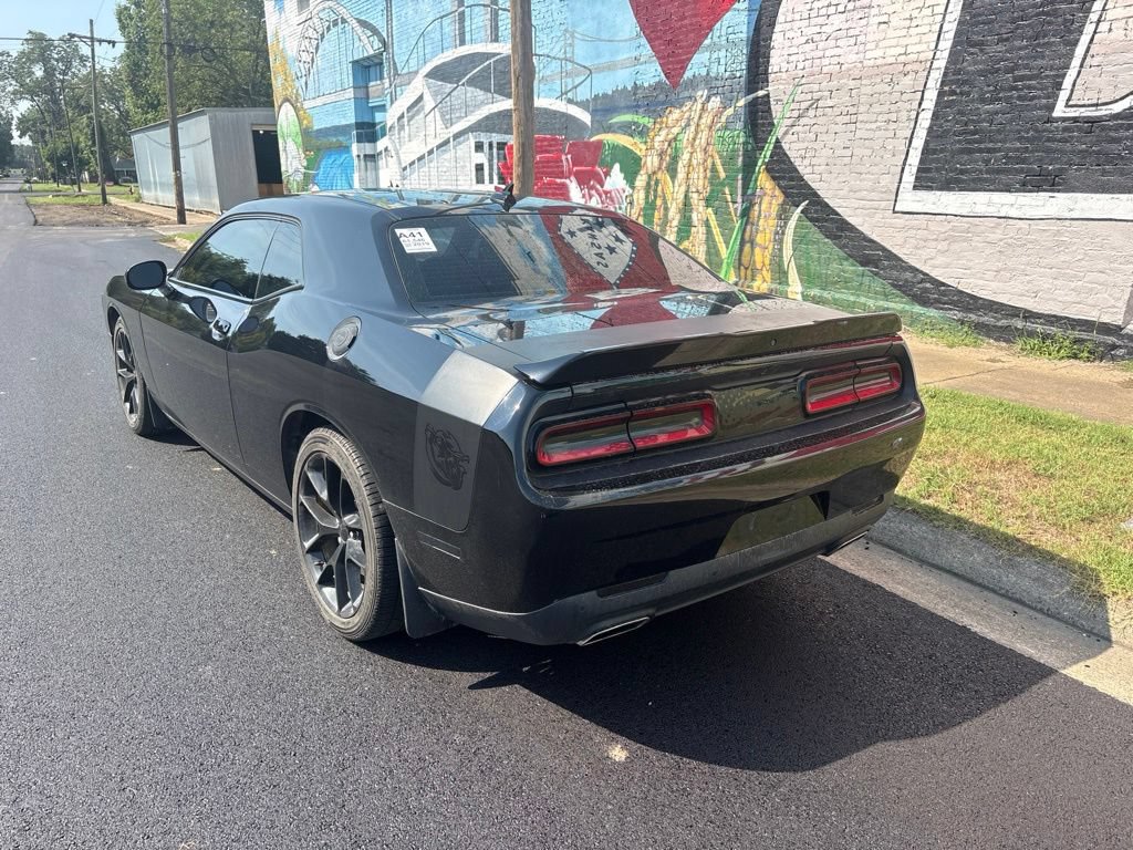 Used 2019 Dodge Challenger GT w/ Plus Package RWD image 4