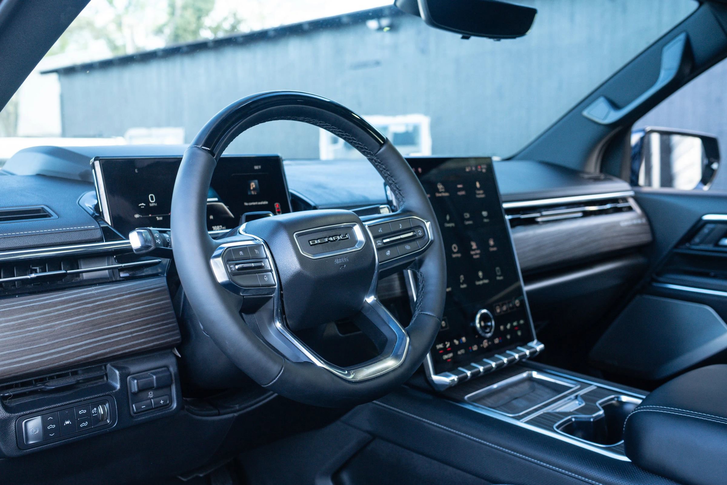 Used 2025 GMC Sierra EV Denali image 16