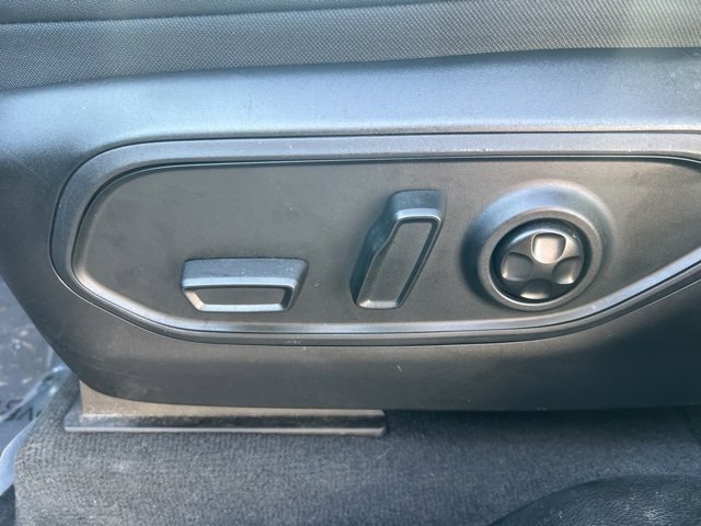 Used 2024 Jeep Grand Cherokee Limited image 27