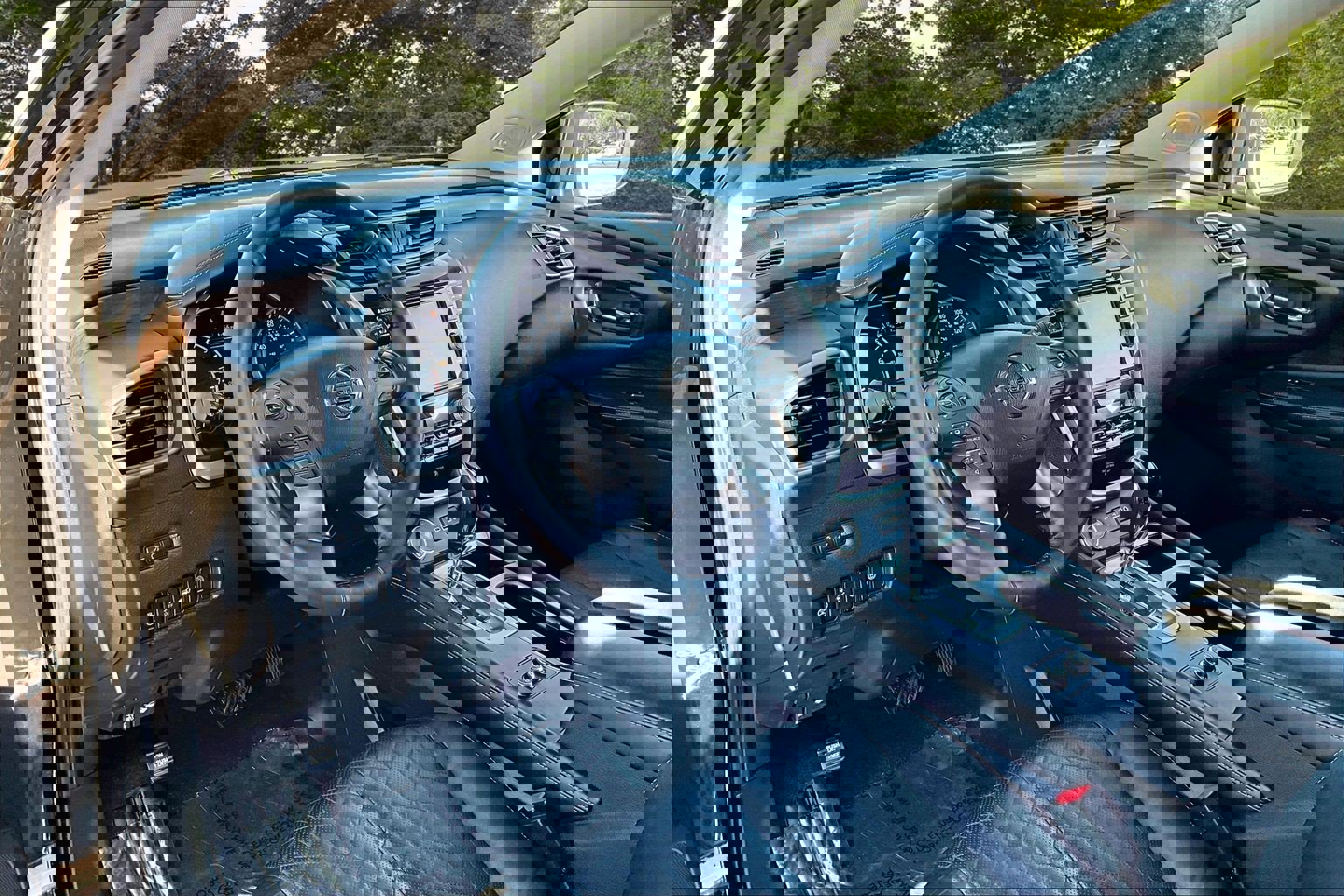 Used 2021 Nissan Murano Platinum w/ Cargo Package image 18