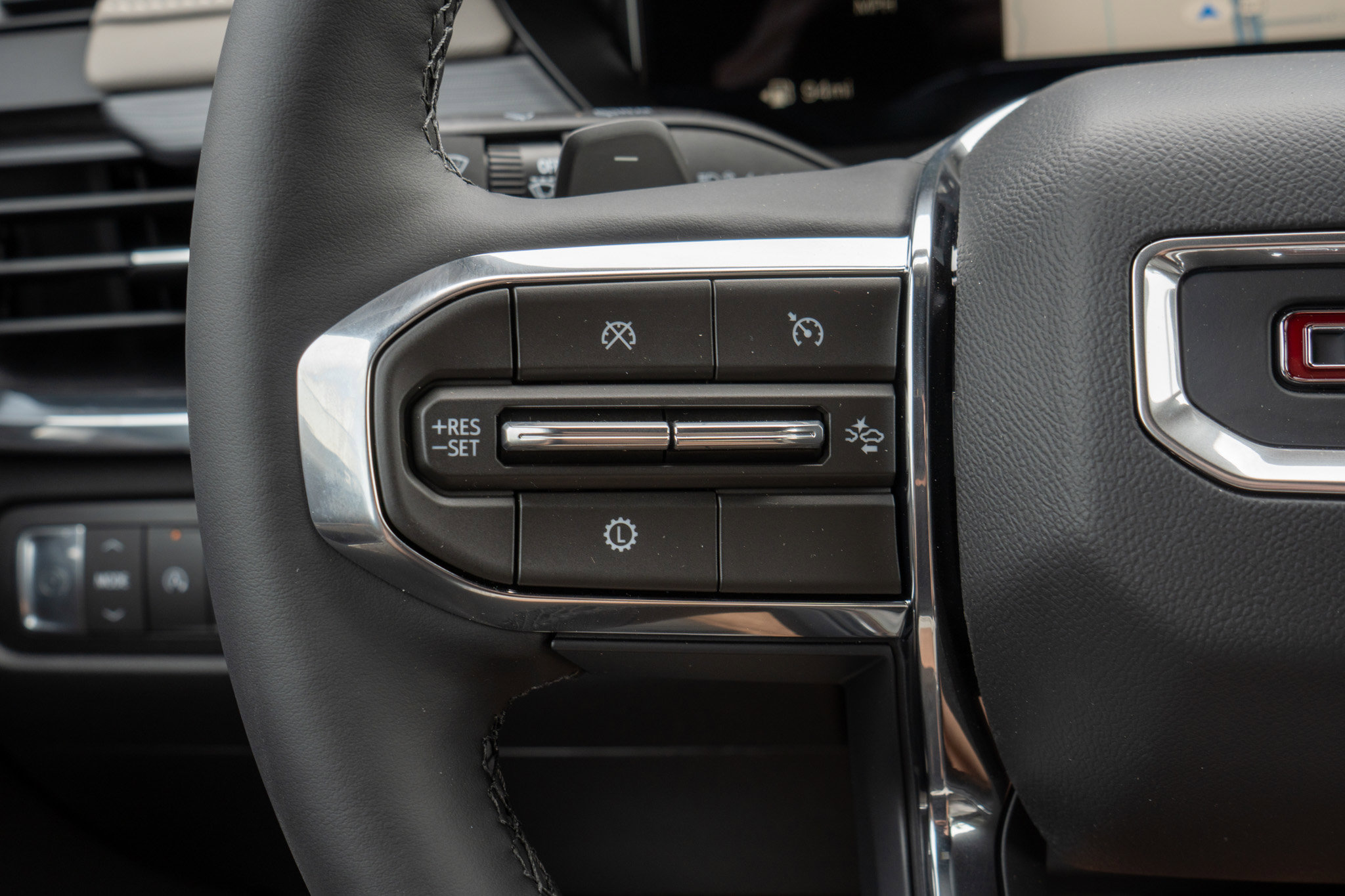 New 2026 GMC Acadia Elevation FWD image 24