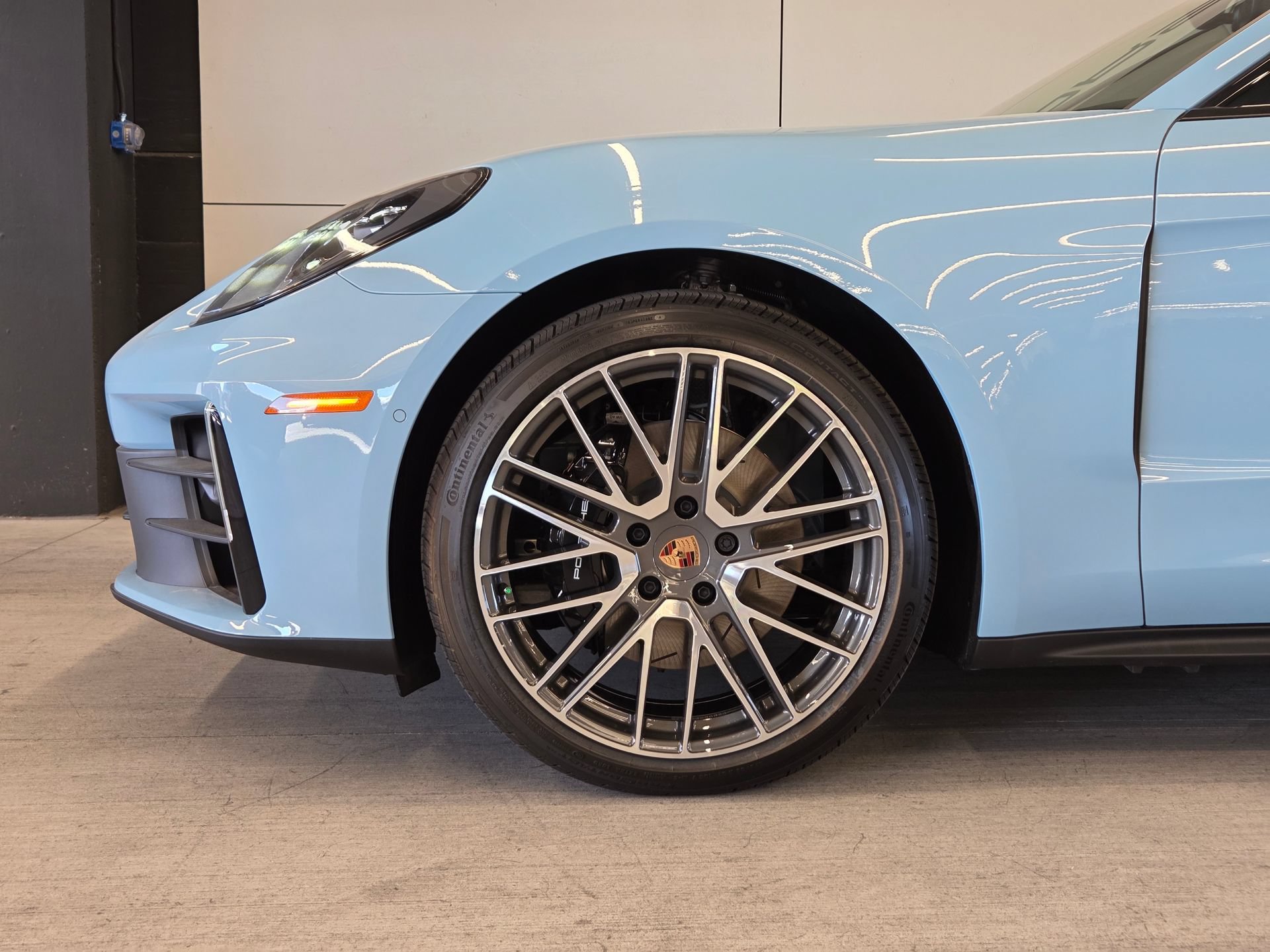New 2026 Porsche Panamera RWD image 9