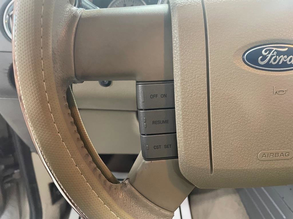 Used 2005 Ford F150 Lariat AWD/4WD image 28