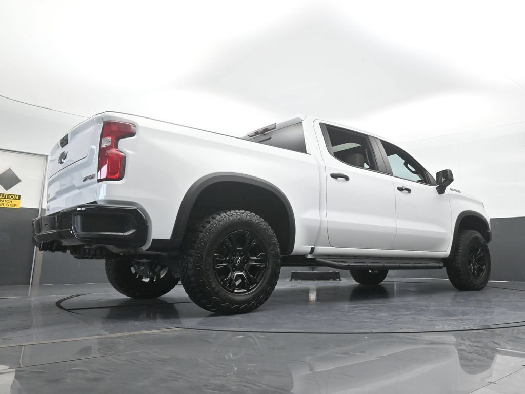 Used 2024 Chevrolet Silverado 1500 ZR2 w/ Technology Package AWD/4WD image 70