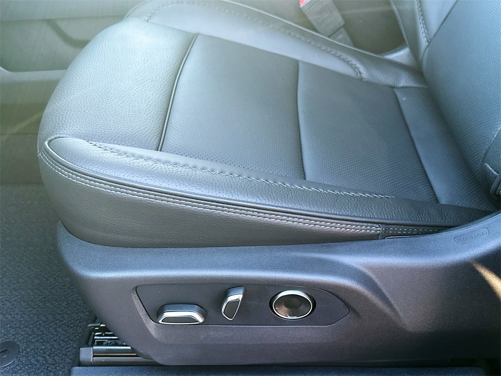 New 2026 GMC Sierra 1500 Denali image 9