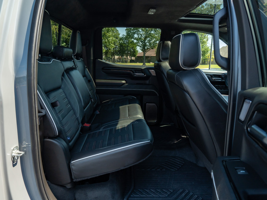 Used 2025 GMC Sierra 1500 AT4X w/ AT4X AEV Edition AWD/4WD image 17