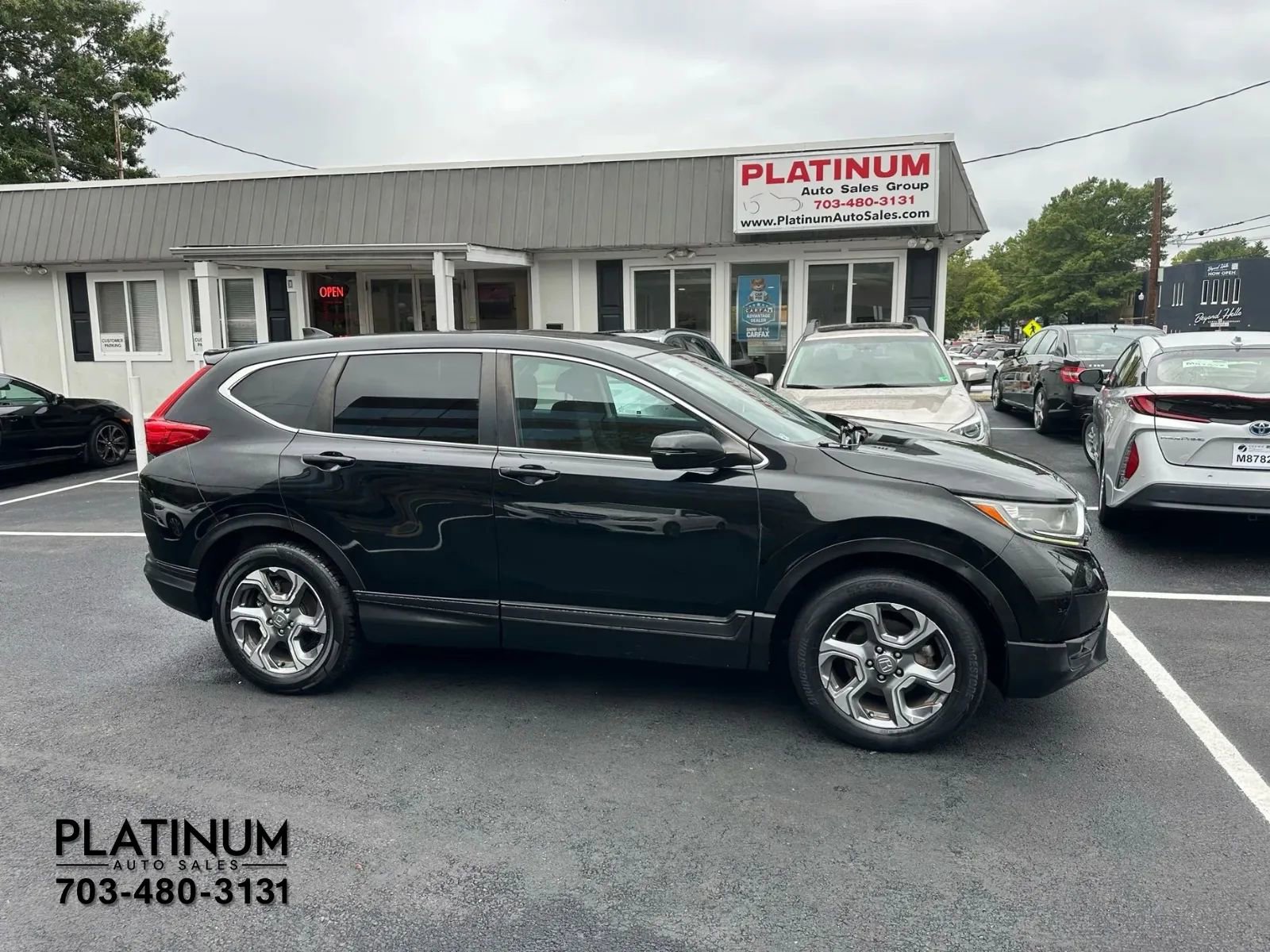 Used 2018 Honda CR-V EX image 2