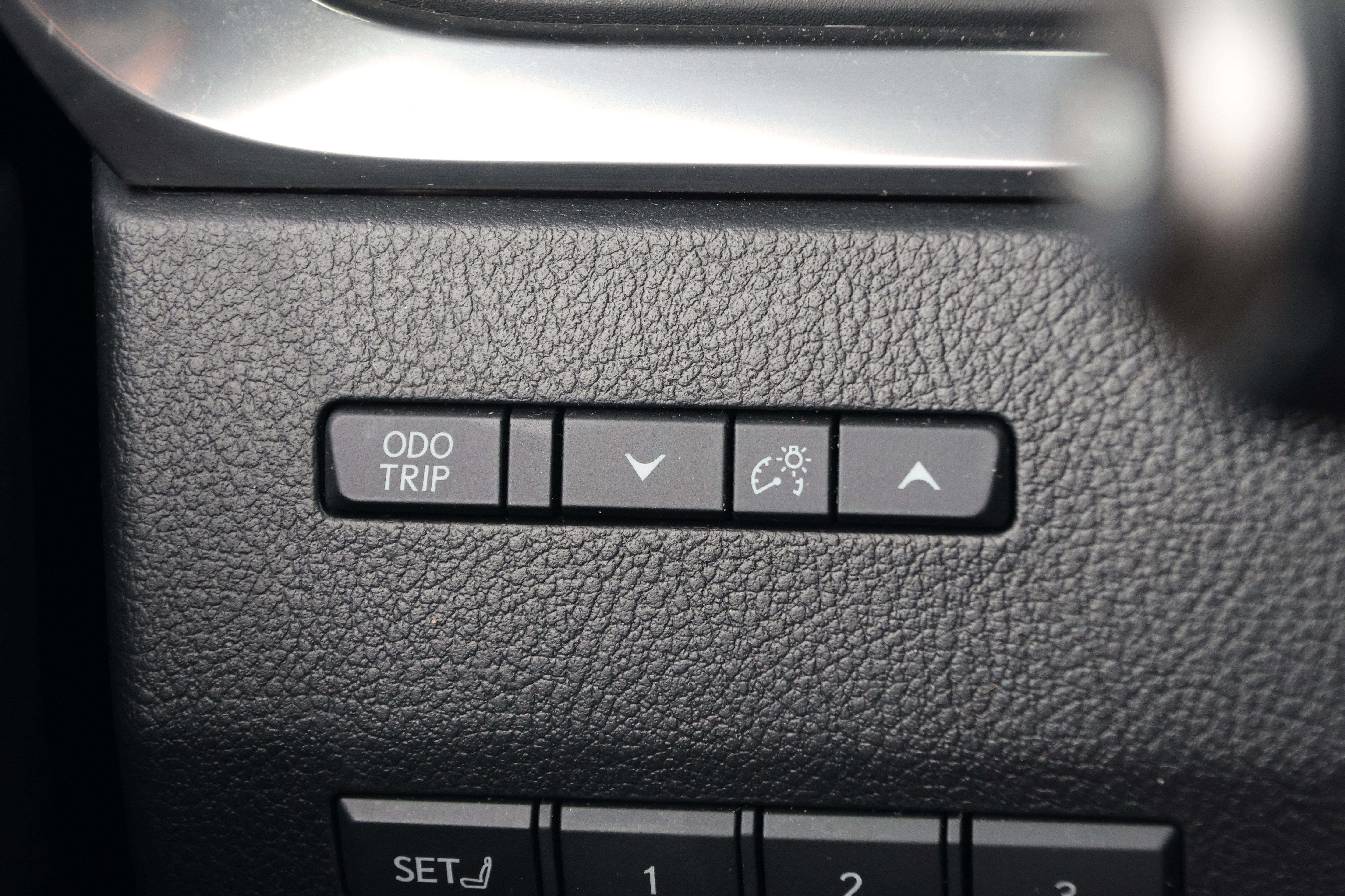 Used 2024 Lexus GX 550 w/ Accessory Package (2T) AWD/4WD image 14