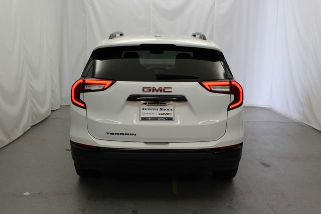 Used 2022 GMC Terrain SLE w/ Driver Convenience Package image 12