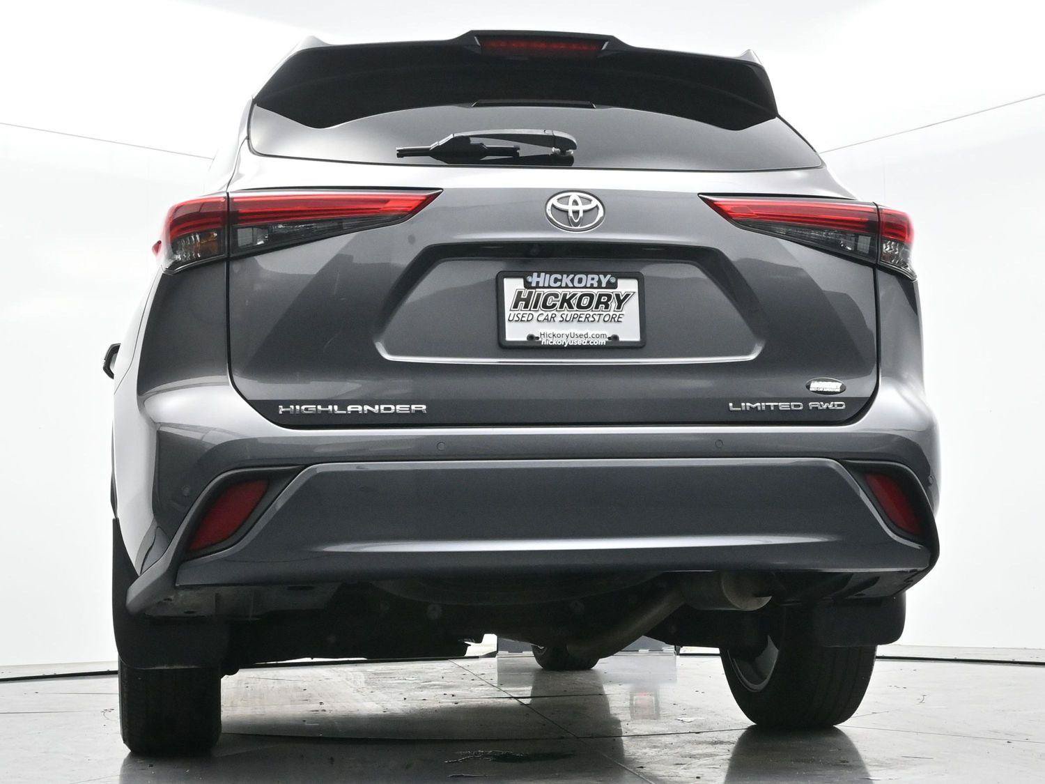 Used 2021 Toyota Highlander Limited AWD/4WD image 49