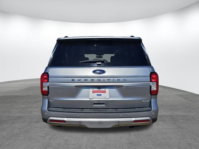 Certified 2023 Ford Expedition Max XLT image 5