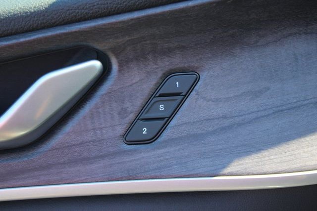 Used 2024 Jeep Grand Cherokee Limited image 16