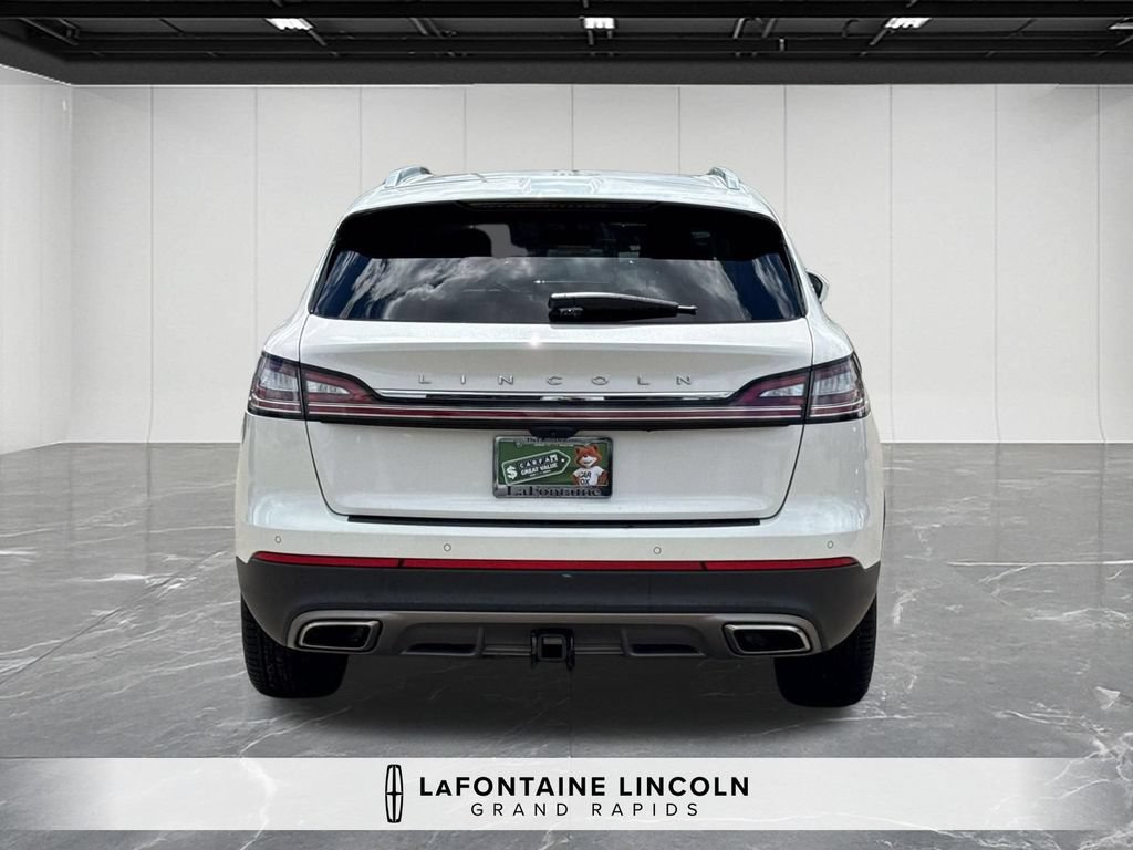 Certified 2023 Lincoln Nautilus Reserve w/ Class II Trailer Tow Package AWD/4WD image 4