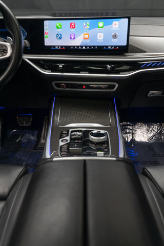 Used 2024 BMW X7 M60i w/ Executive Package image 98