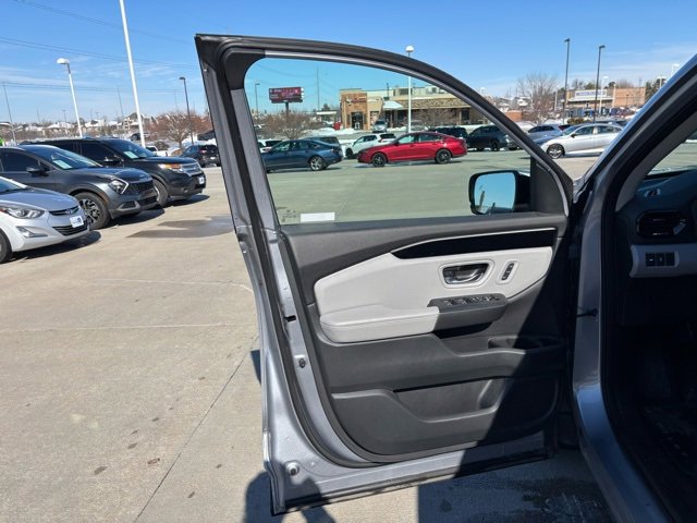 Certified 2023 Honda Pilot EX-L image 10