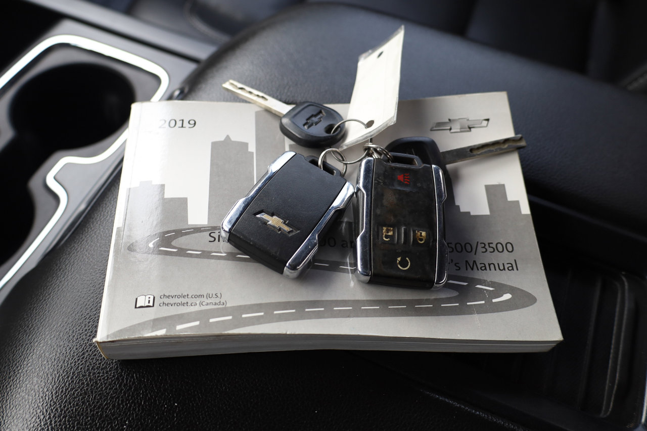 Used 2019 Chevrolet Silverado 2500 LTZ w/ Duramax Plus Package image 12