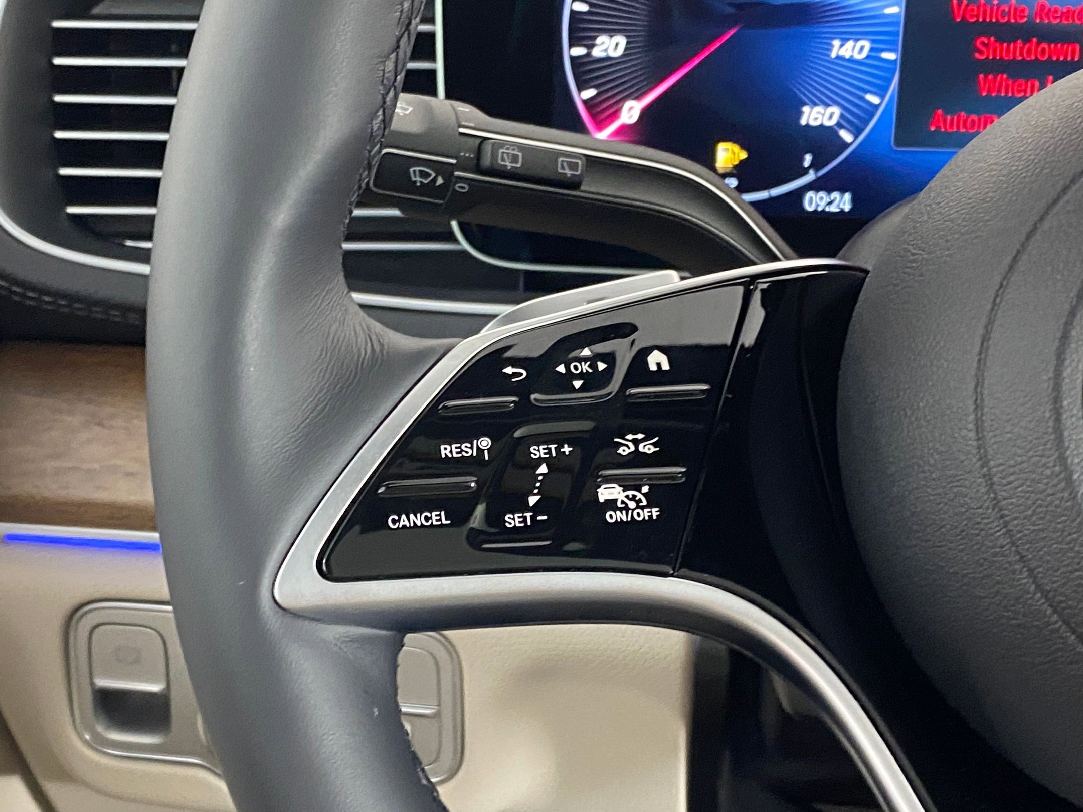 New 2025 Mercedes-Benz GLS 450 4MATIC image 17