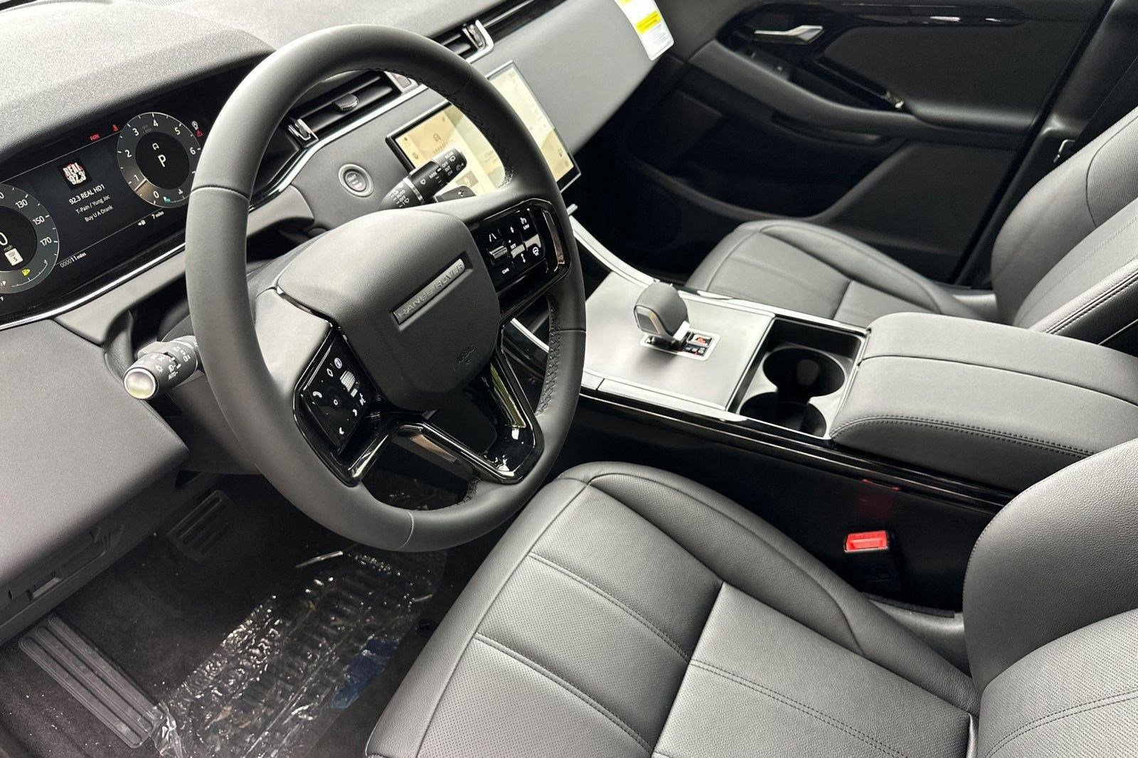 New 2026 Land Rover Range Rover Evoque S image 4