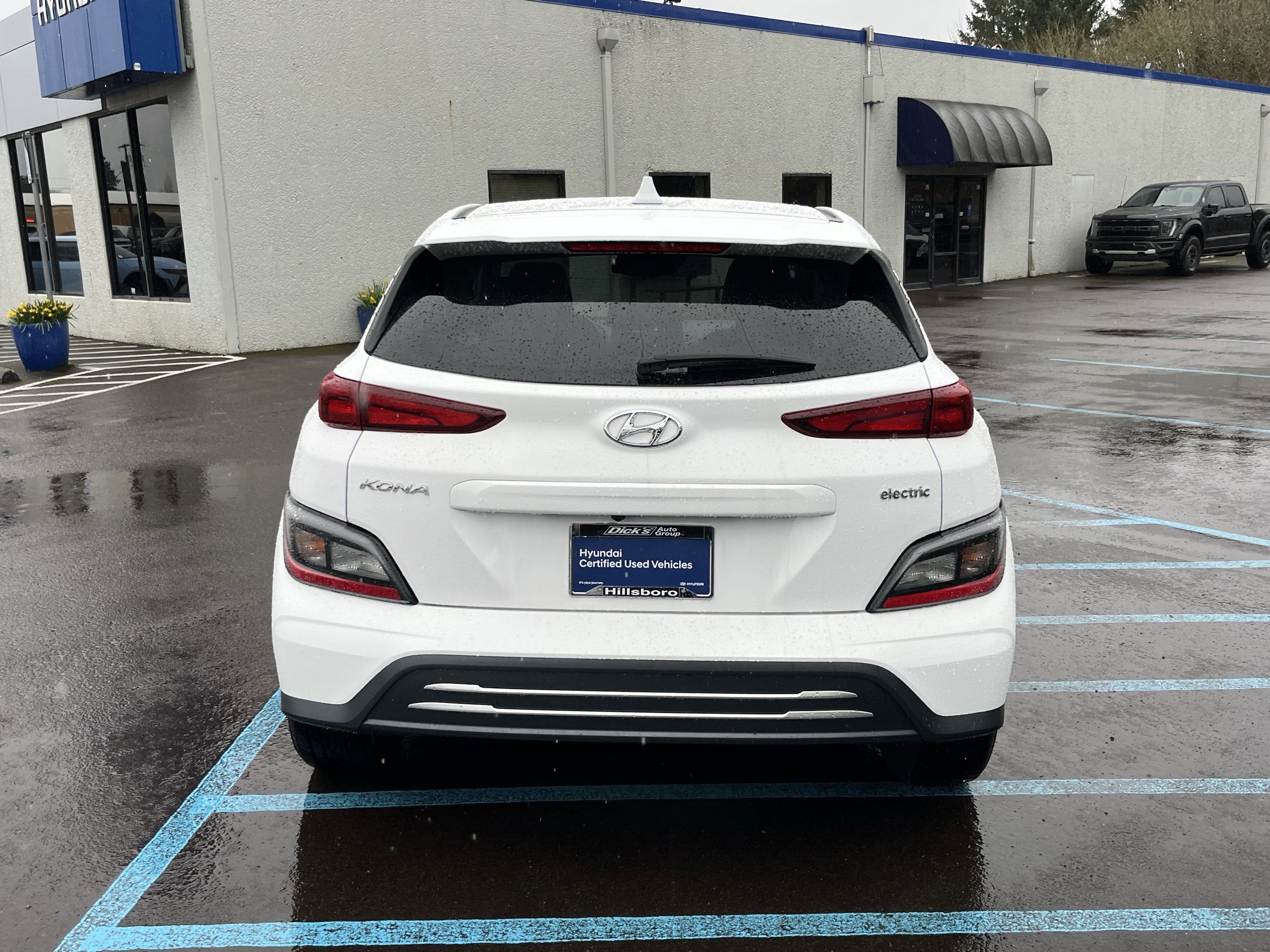 Certified 2023 Hyundai Kona SE image 4