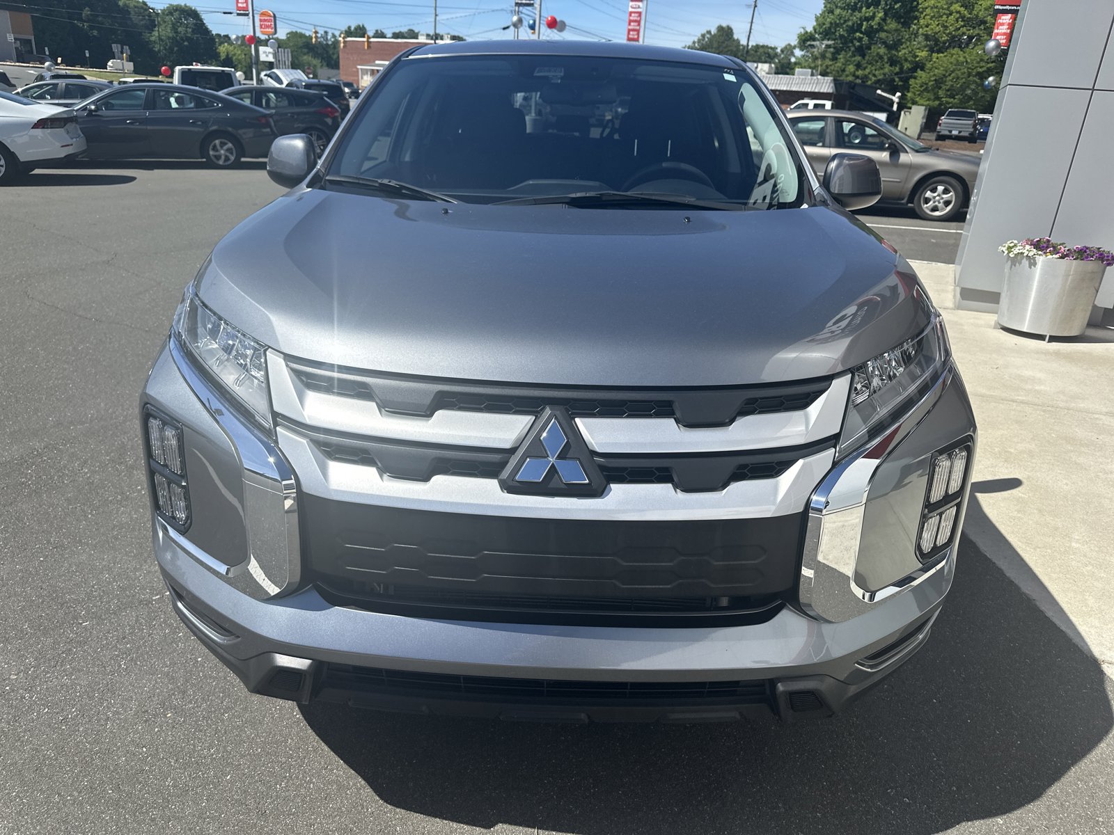 Used 2025 Mitsubishi Outlander Sport ES AWD/4WD image 3