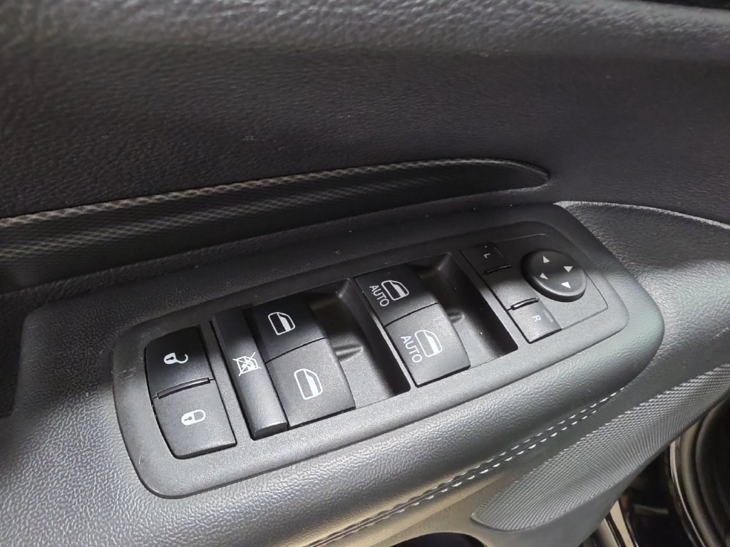 Used 2022 Dodge Durango GT AWD/4WD image 14