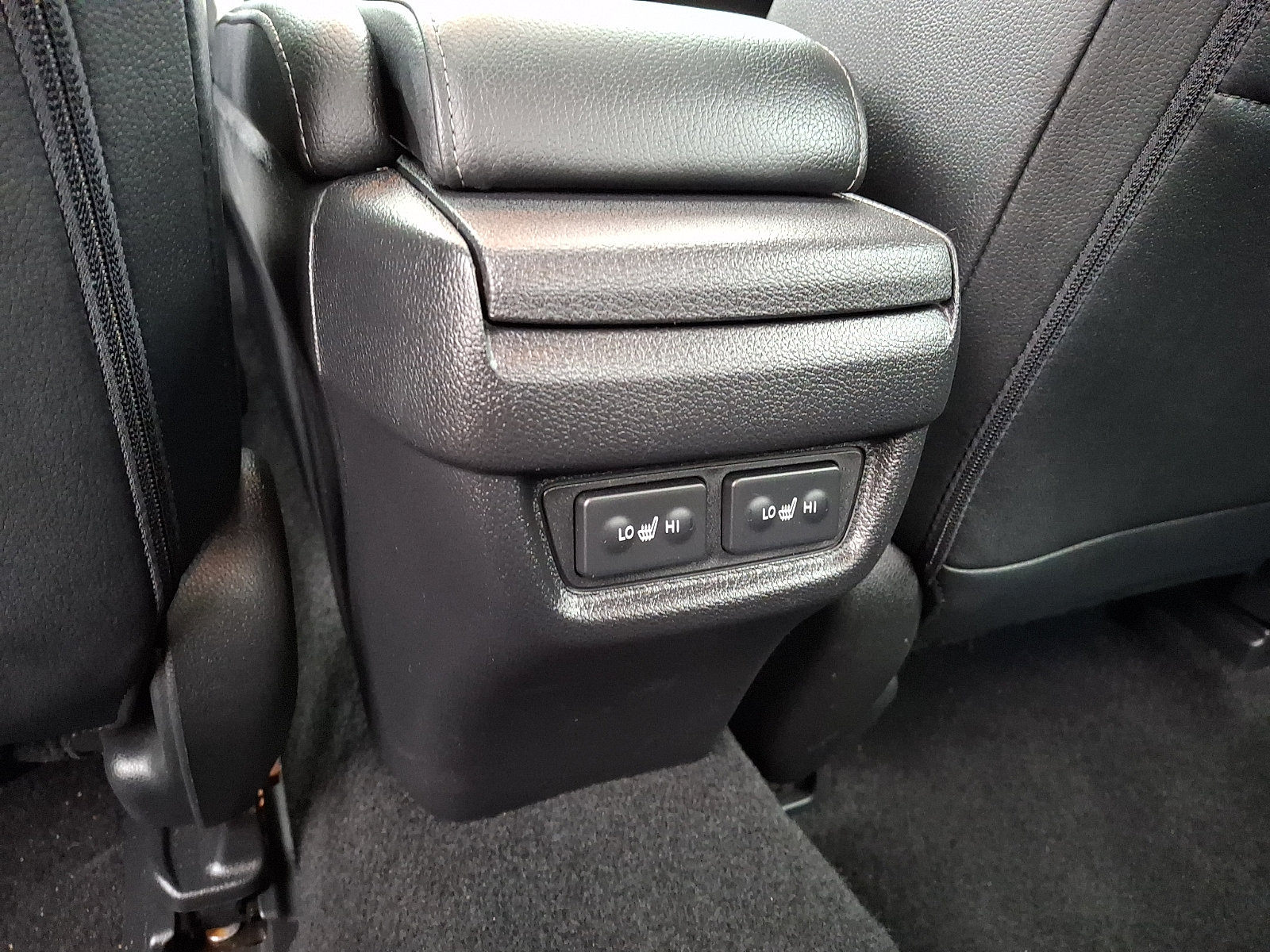 Used 2019 Honda Civic Touring image 12