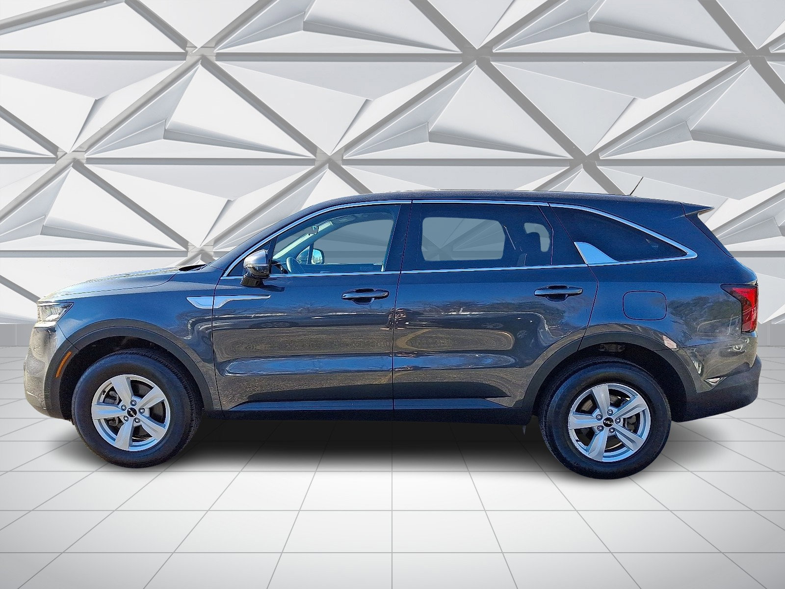 Used 2023 Kia Sorento LX image 6