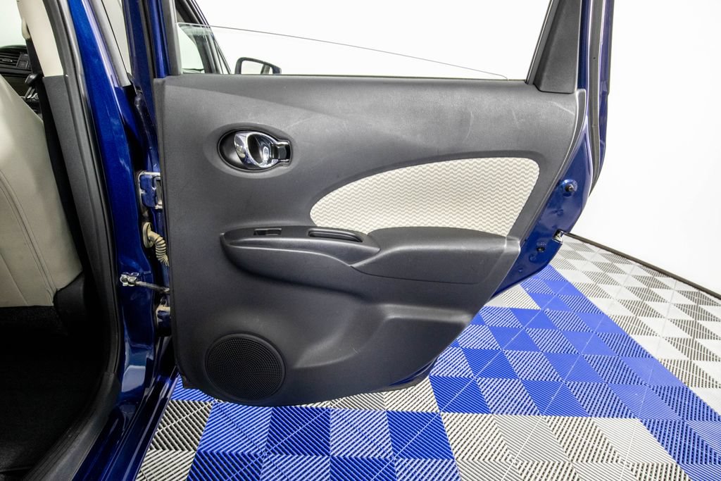 Used 2017 Nissan Versa Note SV w/ SV Appearance Package FWD image 12