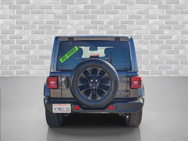 Used 2025 Jeep Wrangler Unlimited Sahara AWD/4WD image 7
